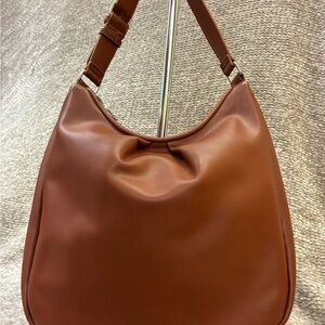 Bugatti Classic Tan Hobo Bag